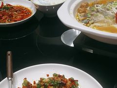 -川流不息·地道川菜·小龙虾(新松江路店)
