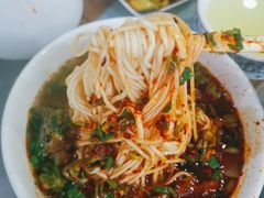 -吾穆勒蓬灰牛肉面·清真(北滨河中路店)