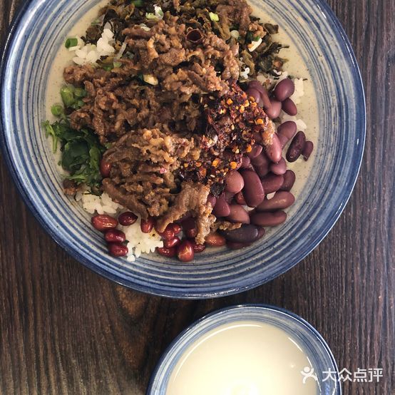 清真赛氏丘味酸菜红豆饭(东风巷总店)