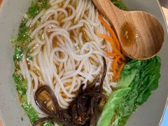 -百春原湖南牛肉粉(百联世纪店)
