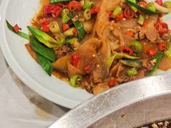 -鑫巴蜀小镇 · 水煮鱼专研店(玉桥店)