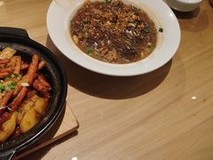 -严记小天府酸菜鱼(西四路店)