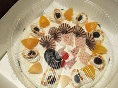 -红宝石·鲜奶小方·海派西点房(金杨店)