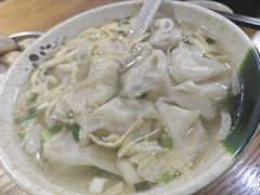 -黄阿姨锅贴大王(万航渡路店)