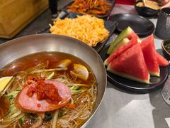 -啊美丽炭火烤肉(滑翔一店)