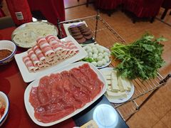 -重庆三峡火锅城(梅林店)