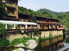 -北京水岸山吧度假村(雁栖镇店)
