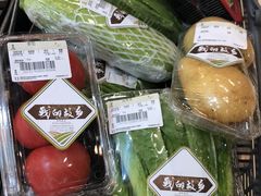 -金鹰超市(国际购物中心新街口店)