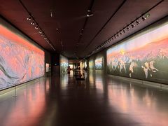 -罗红摄影艺术馆