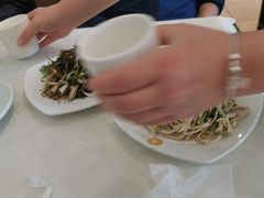 凉拌干豆腐丝-西部马华清真兰州牛肉面·烧烤夜市(关东店)