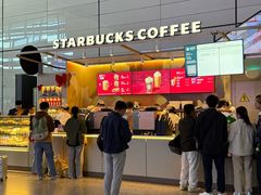 -星巴克(上海虹桥站2A检票口)