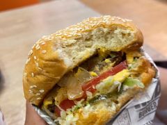 火烤双层牛肉特堡-The Habit Burger Grill 哈比特汉堡(爱琴海店)
