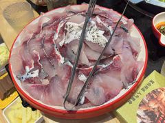 -谭公鱼头·鲜鱼火锅·小龙虾·江湖菜(秀沿路店)