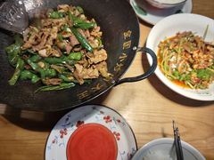 -费大厨辣椒炒肉(万家丽一店)