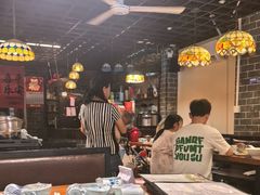 -老街坊餐吧