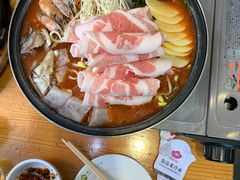 -金达莱冷面百年石锅饭(宾馆胡同店)