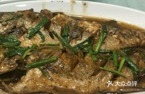 Stewed Sea Bass with Common Ingredients