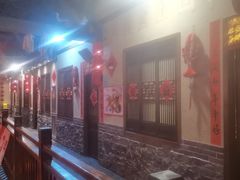 -鱼满舱·鲜活海鲜·正宗鲁菜