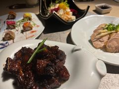 -穹六人间 people 6(岳阳路店)