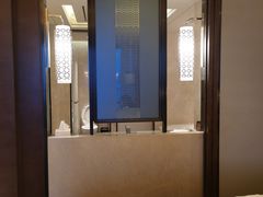 -舟山希尔顿酒店