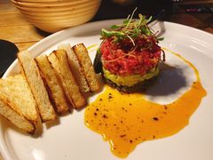 牛肉塔塔配牛油果黑橄榄酱-Solo(衡山路店)