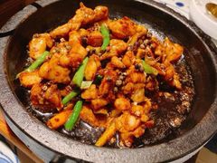酱爆石锅蛙-绿茶餐厅(王府井永宁门店)