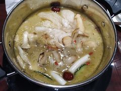 -野菌皇海景野生菌火锅(滨海大道店)