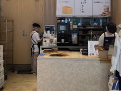 -银座仁志川·生吐司专门店(香港广场店)