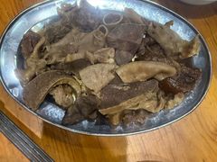 -牛一煲美食(江高店)