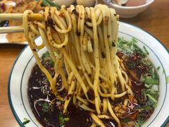-穆芳阁兰州纯汤牛肉面(西安总店)