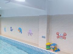 -小蓝鲸游泳培训基地(积水潭店)