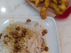 -甘掌门·化州驰名牛杂粉(越秀店)