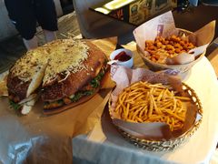 -唐拉雅秀酒店-西锦汇空中BBQ·思创餐厅