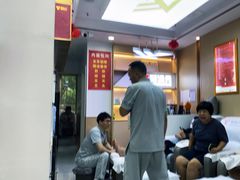 -郑远元专业修脚房(百花三路店)