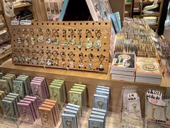 -猫的天空之城概念书店(苏州诚品店)