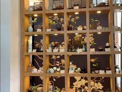 面包甜点陈列柜-拂晓山房·私房川菜(西门店)