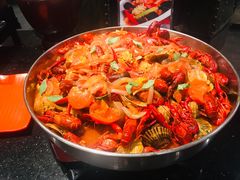 -四海一家自助餐(益田假日广场店)