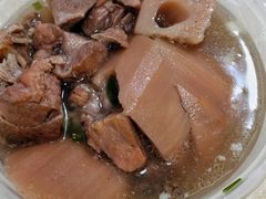 -燕子煨汤(山海关路店)