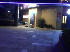 -易生活购物公园