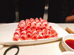 -海底捞火锅鲜切牛肉主题店(长寿路店)