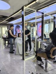 -藤野造型烫发染发