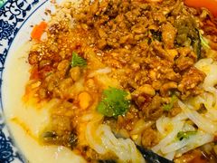 稀豆粉饵丝-云南李记罐罐米线饵丝小吃(汉中门金鹰店)