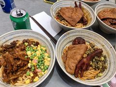 -梅溪·小伙子干挑面(安吉总店)