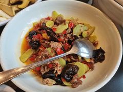 -黔蘑菇四季餐厅(观山湖店)