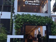 -Neary Khmer Restaurant