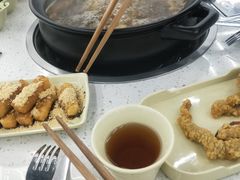 -牛知府云南菌汤鲜牛肉火锅(肖家湾店)
