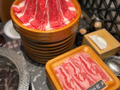 -牛YO寿喜烧·铁板烧和牛火锅自助(市府恒隆店)