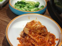 -明洞阿姨·韩式酱蟹烤肉·创意料理(三元桥店)