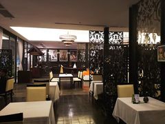 -Palate Angkor Restaurant & Bar