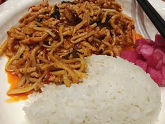 鱼香肉丝饭-阳阳中国饭(北京荟聚店)